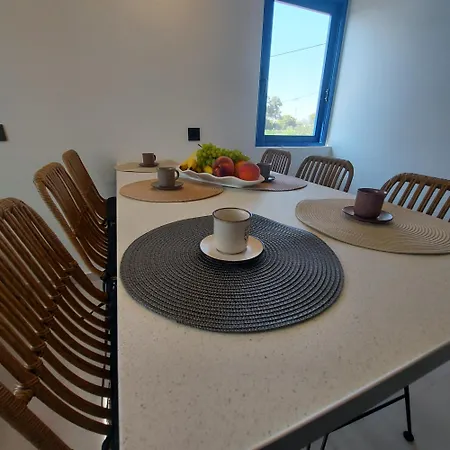 Βίλα Navarino Baths Sea-front Estate Βρωμονέρι