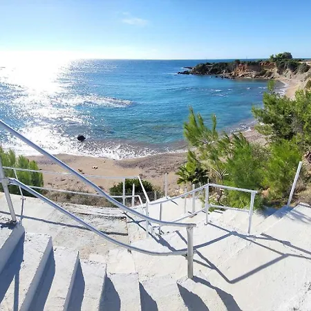 Willa Navarino Baths Sea-front Estate *