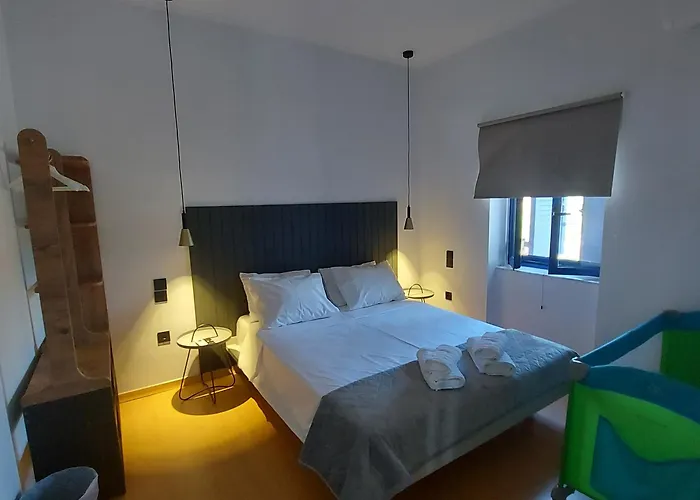 Villa Navarino Baths Sea-front Estate Vromonérion